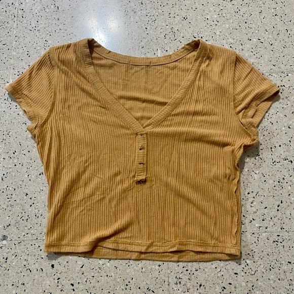 Women's Tan Button-Up Ribbed Top - Picture 5 of 5